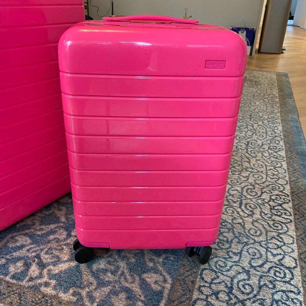 LIMITED Paradise Pink AWAY Suitcase, Bigger Carry-on Bag, SOLD OUT EVERYWHERE